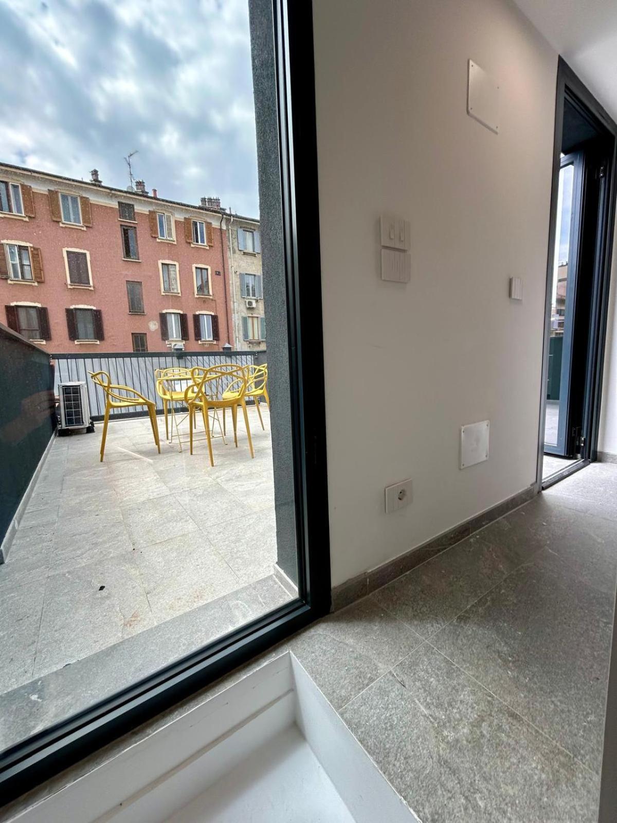 Kibilu Luxury With Terrace, Isola District And Near Garibaldi Station Milaan